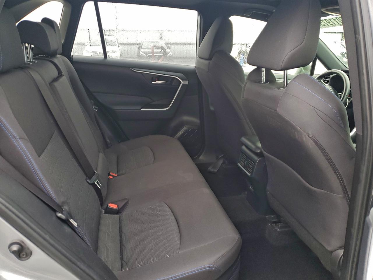 2024 Toyota Rav4 Se VIN: JTM16RFV0RD120395 Lot: 95011975