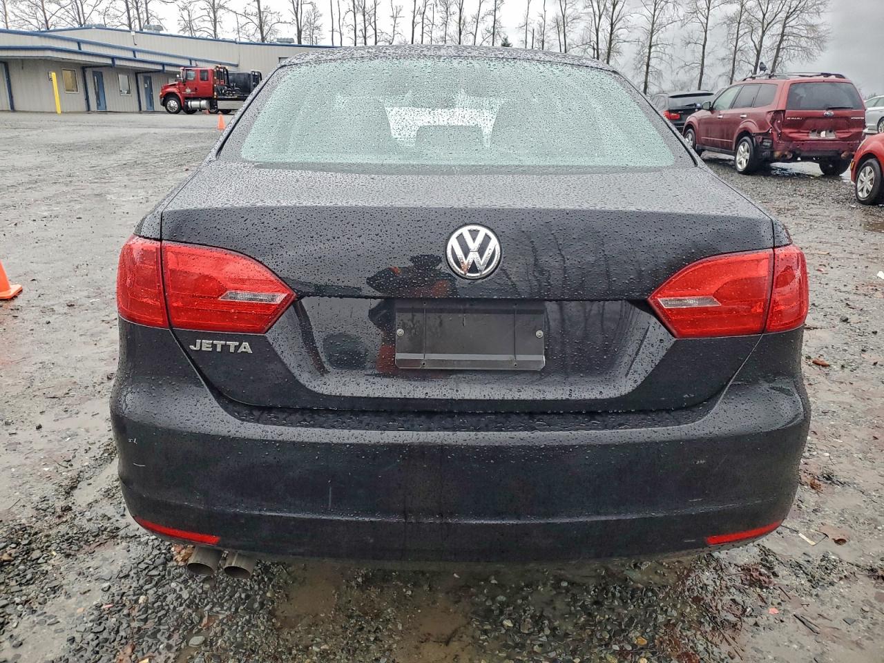 2013 Volkswagen Jetta Base VIN: 3VW2K7AJ4DM390815 Lot: 95792385