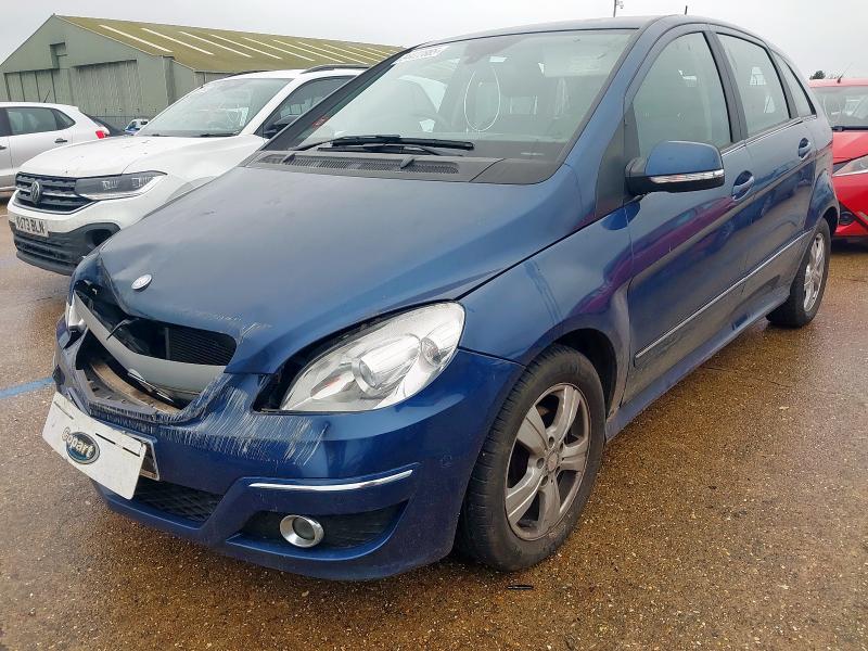 2010 MERCEDES-BENZ B CLASS B160 SE 5DR CVT AUTO for sale at Copart NEWBURY