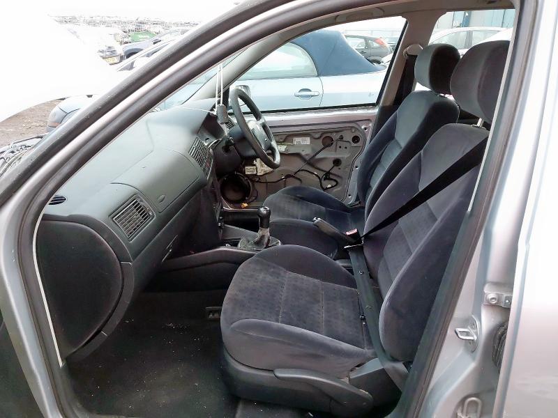 2002 VOLKSWAGEN GOLF 1.9 SE TDI 100 5DR