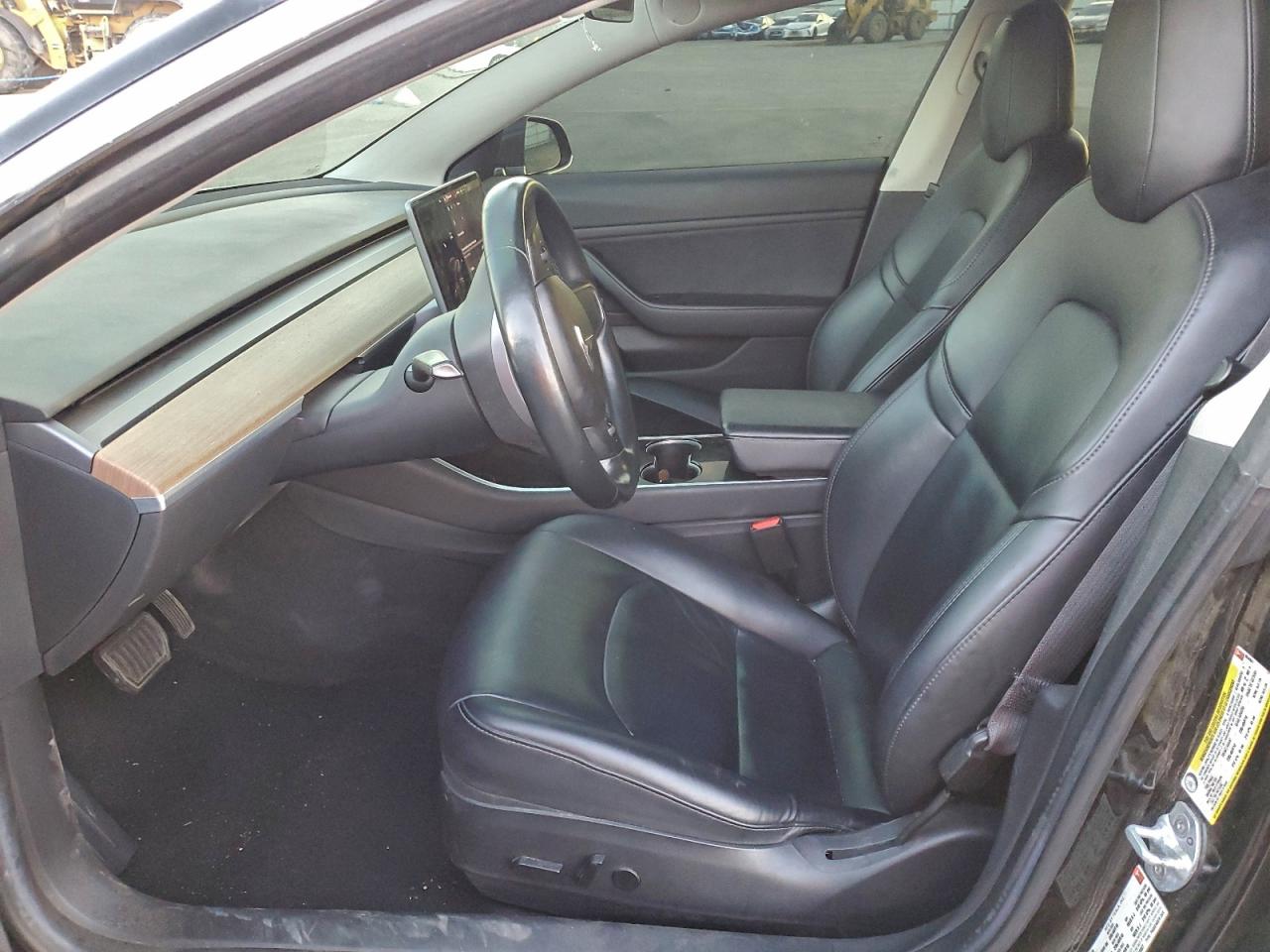 2018 Tesla Model 3 VIN: 5YJ3E1EA8JF004807 Lot: 94524555