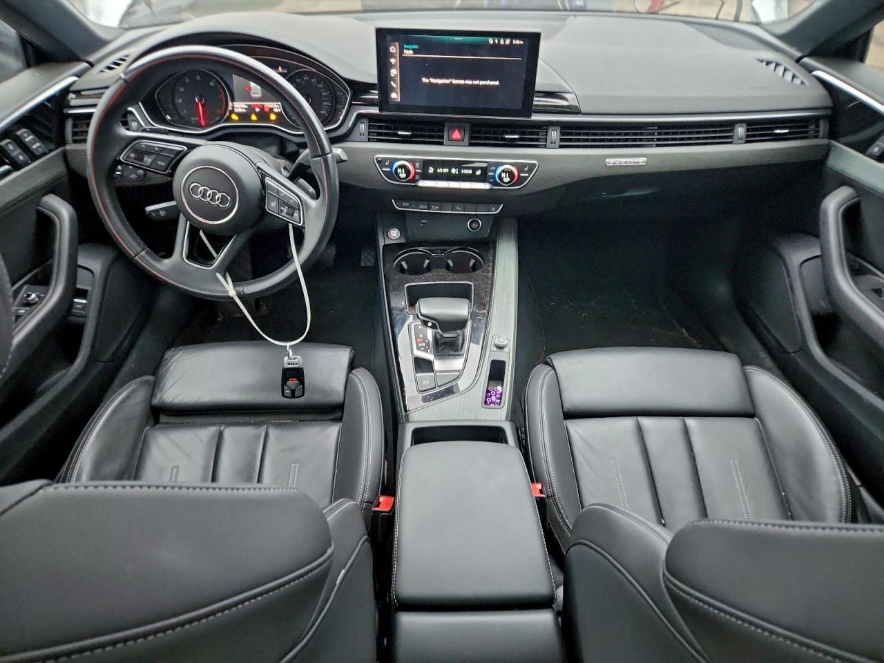 Фото: WAUDACF54MA003418