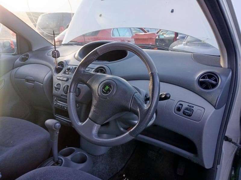 2002 TOYOTA YARIS 1.3 16V VVTI CDX 5DR AUTO