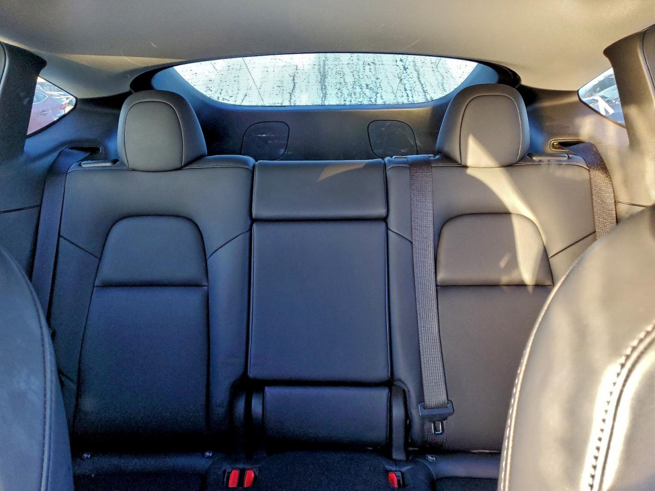 2022 Tesla Model Y VIN: 7SAYGDEF9NF465682 Lot: 96614035