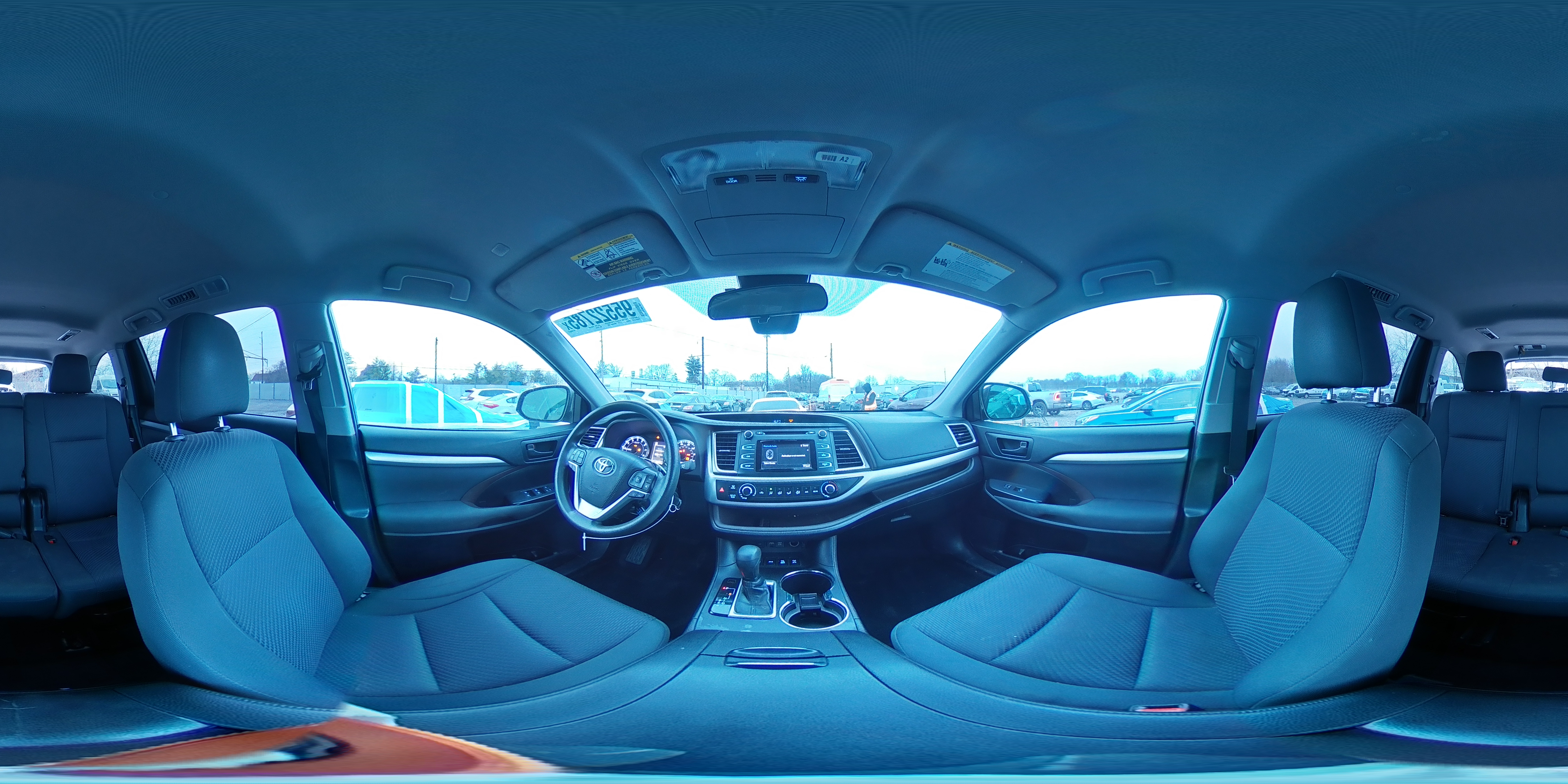 2019 Toyota Highlander Le VIN: 5TDBZRFH5KS974279 Lot: 95522785