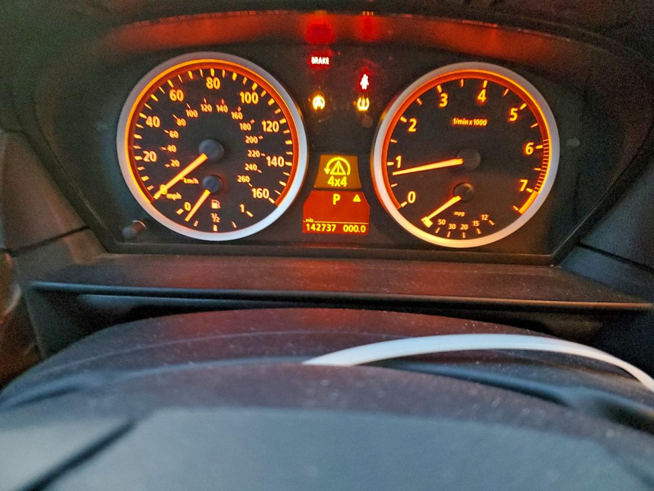 Фото: WBANF735X7CU24683