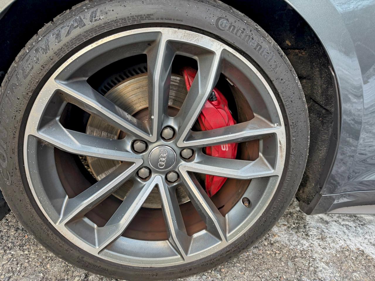 Фото: WAUB4CF51JA045815