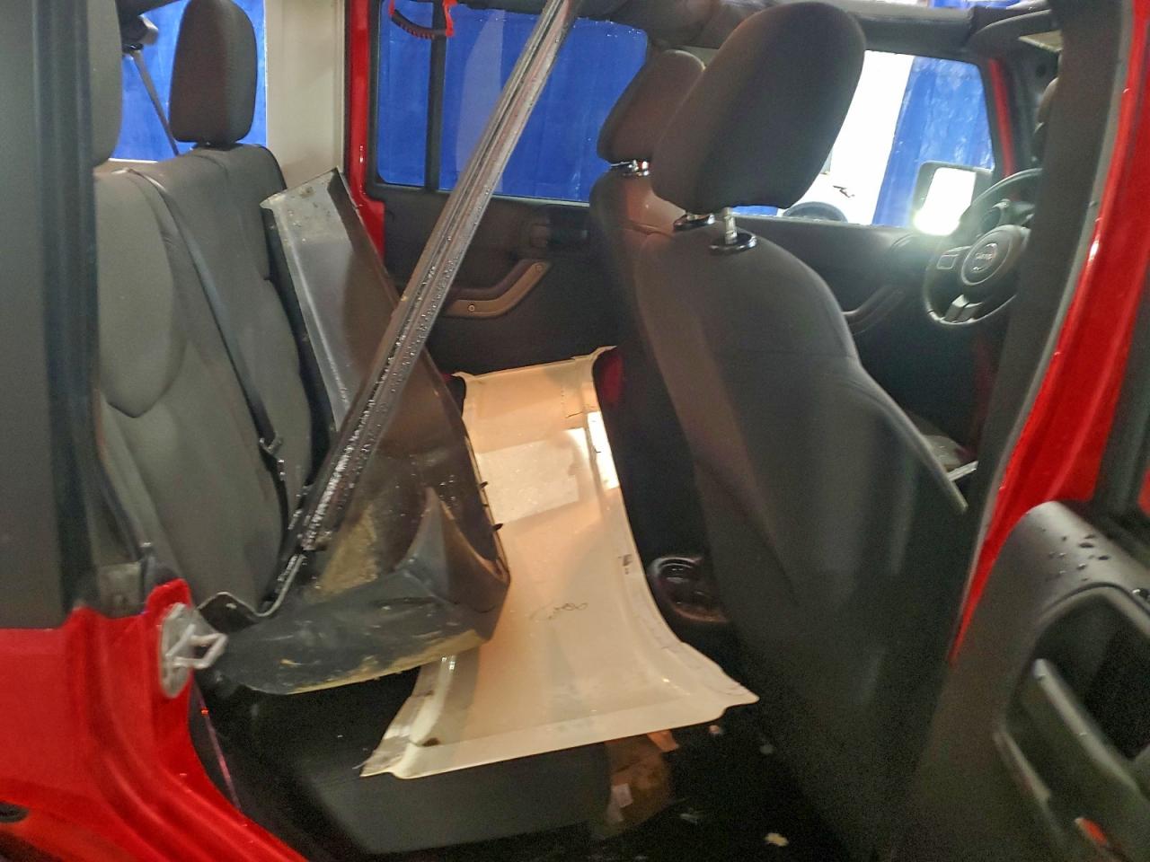 2016 Jeep Wrangler Unlimited Sport VIN: 1C4BJWDG4GL127875 Lot: 97006215