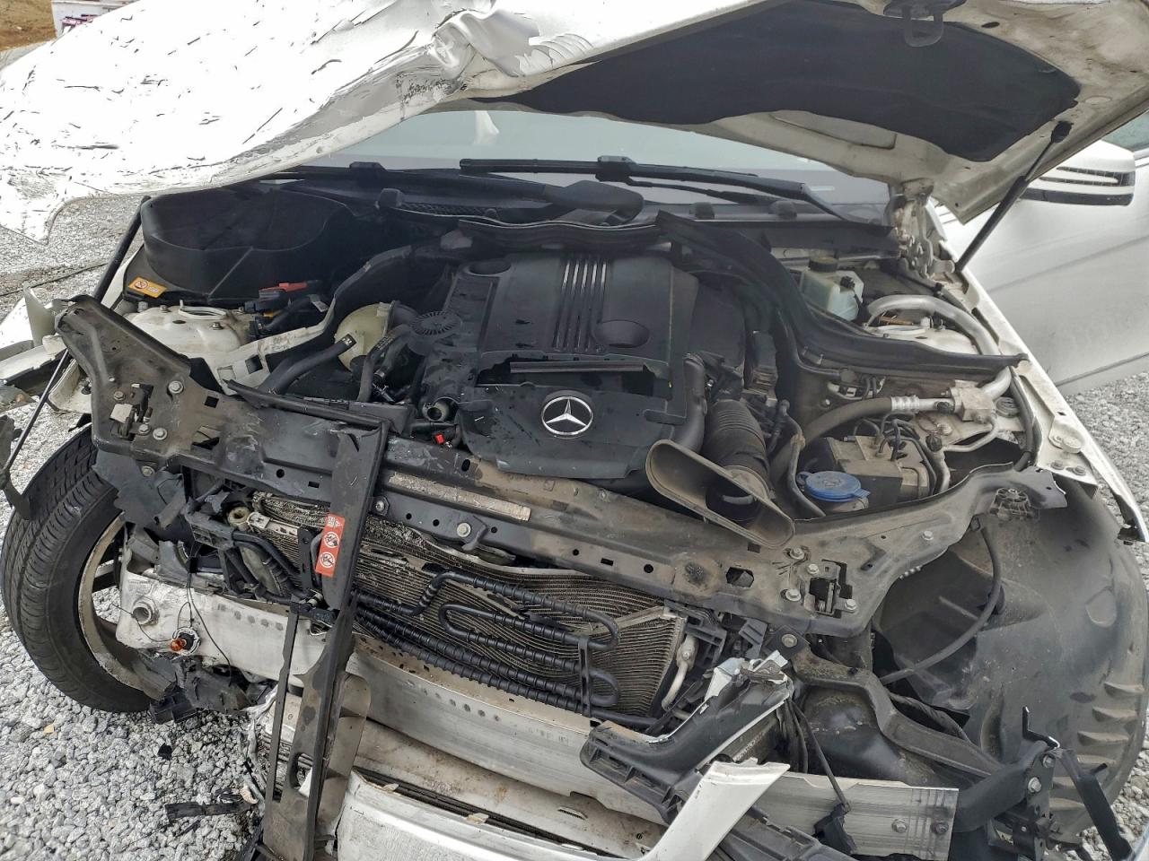 2014 Mercedes-Benz C 250 VIN: WDDGF4HB5EG235315 Lot: 95521275