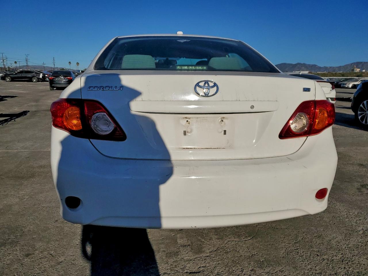 2010 Toyota Corolla Base VIN: 2T1BU4EE8AC437230 Lot: 95804365