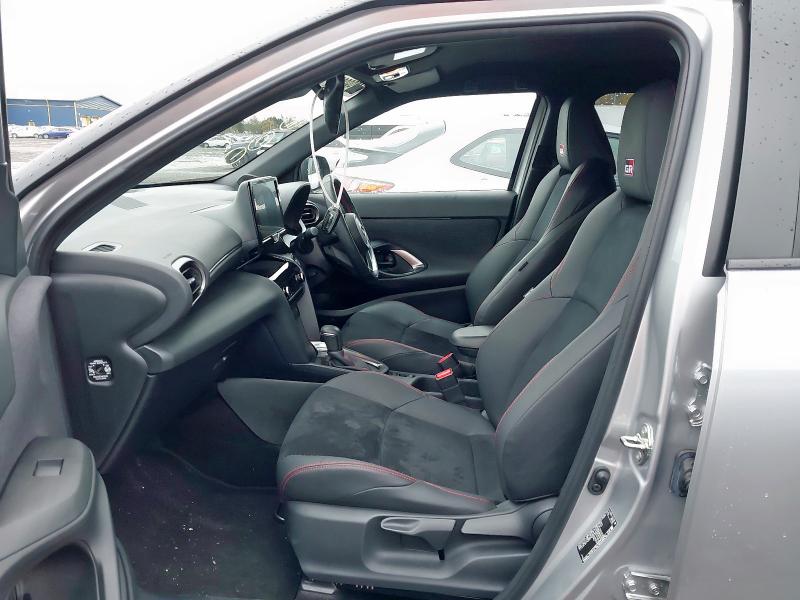 2023 TOYOTA YARIS CROSS 1.5 HYBRID GR SPORT 5DR CVT