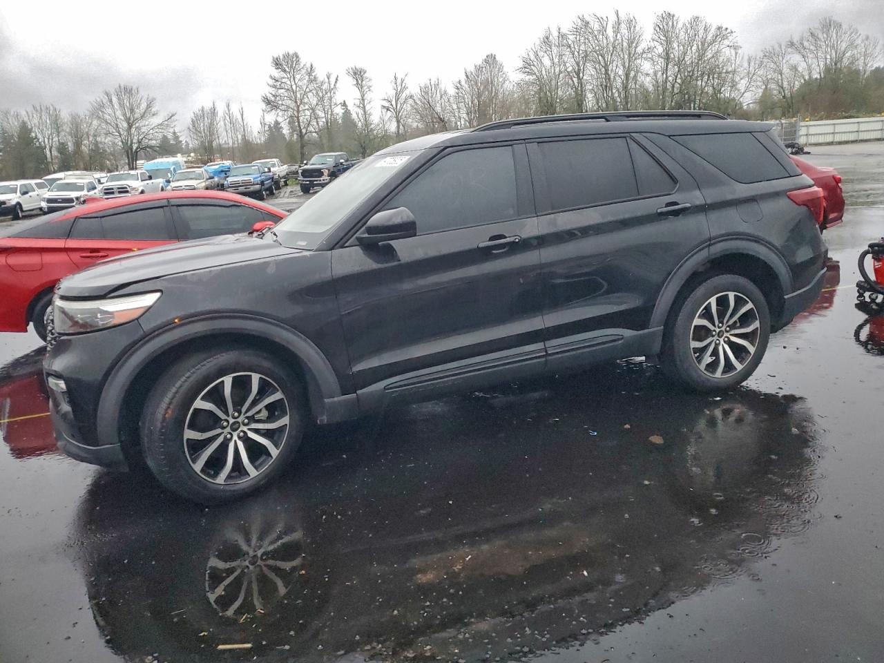 2022 Ford Explorer St