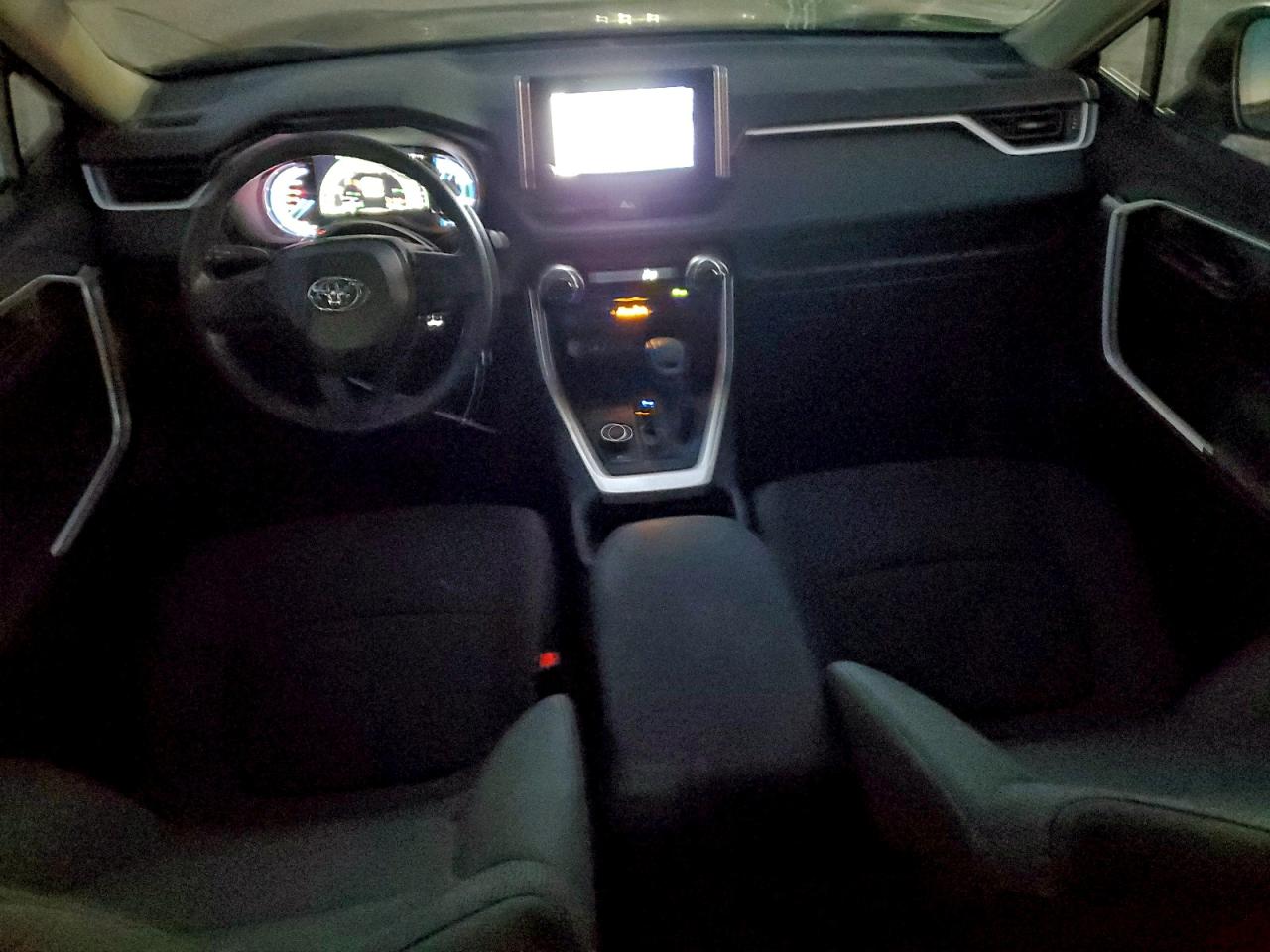 2024 Toyota Rav4 Le VIN: 2T3MWRFV3RW187167 Lot: 94927805