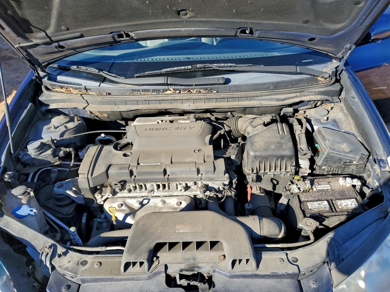 2010 Hyundai Elantra Blue VIN: KMHDU4AD2AU184510 Lot: 97786645