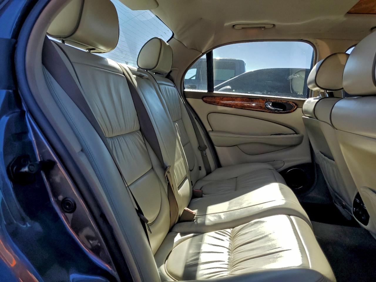 2004 Jaguar Vandenplas VIN: SAJWA74C64SG15963 Lot: 96282915