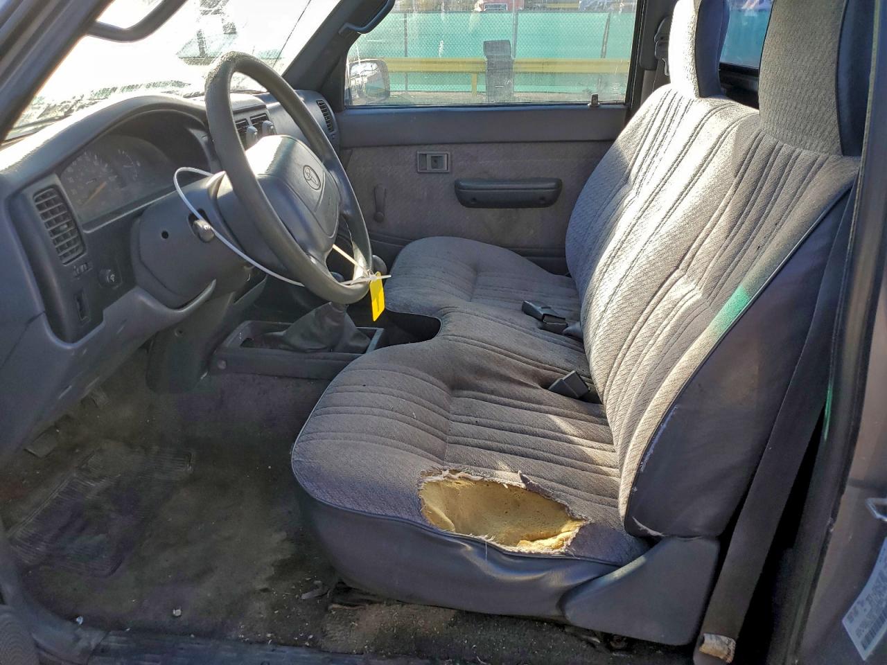 1996 Toyota Tacoma VIN: 4TAPM62N0TZ200306 Lot: 96608755