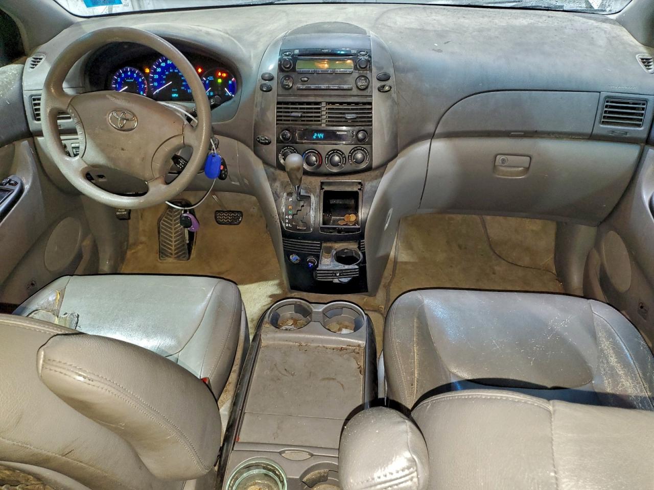 2010 Toyota Sienna Le VIN: 5TDJK4CC6AS029335 Lot: 95475145