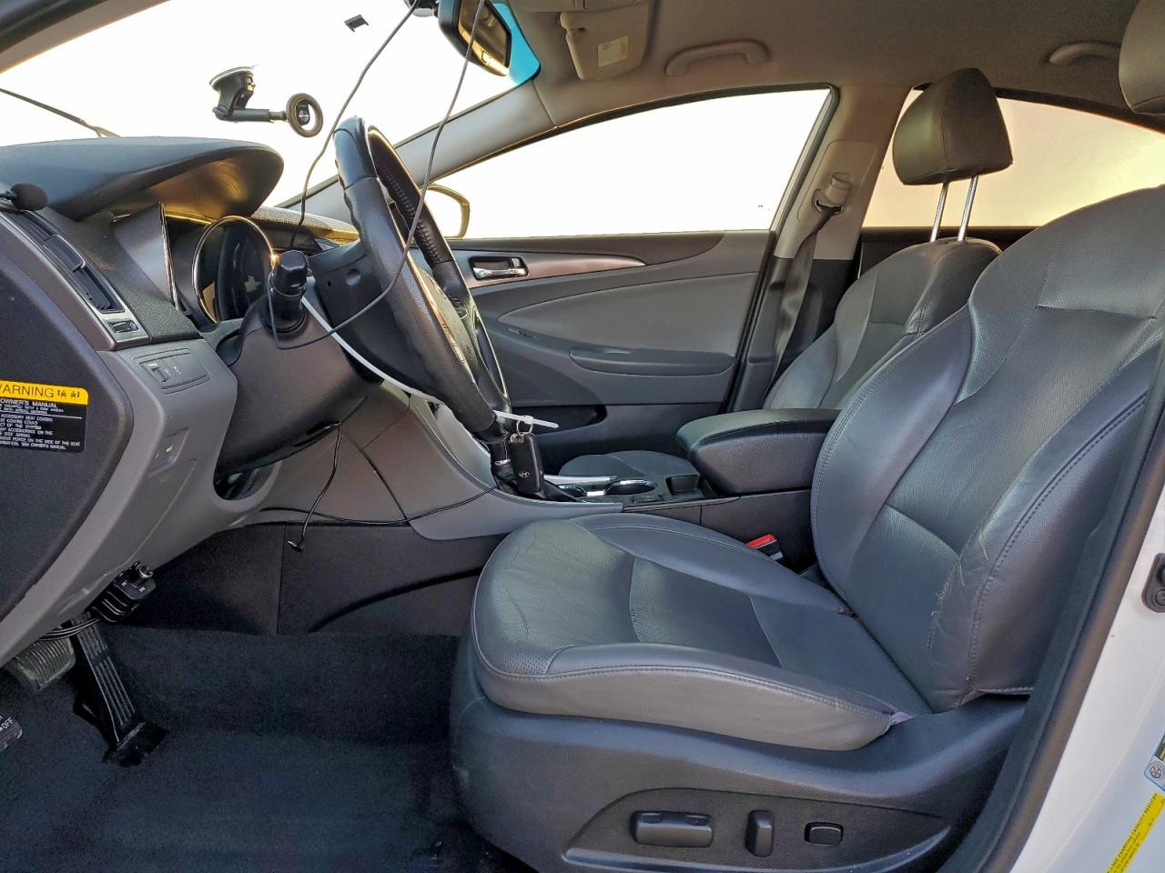 2012 Hyundai Sonata Hybrid VIN: KMHEC4A47CA059207 Lot: 94979915