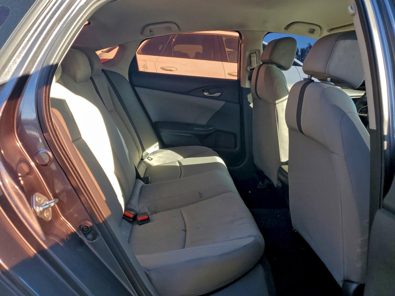 2018 Honda Civic Lx VIN: 2HGFC2F59JH578239 Lot: 94411485