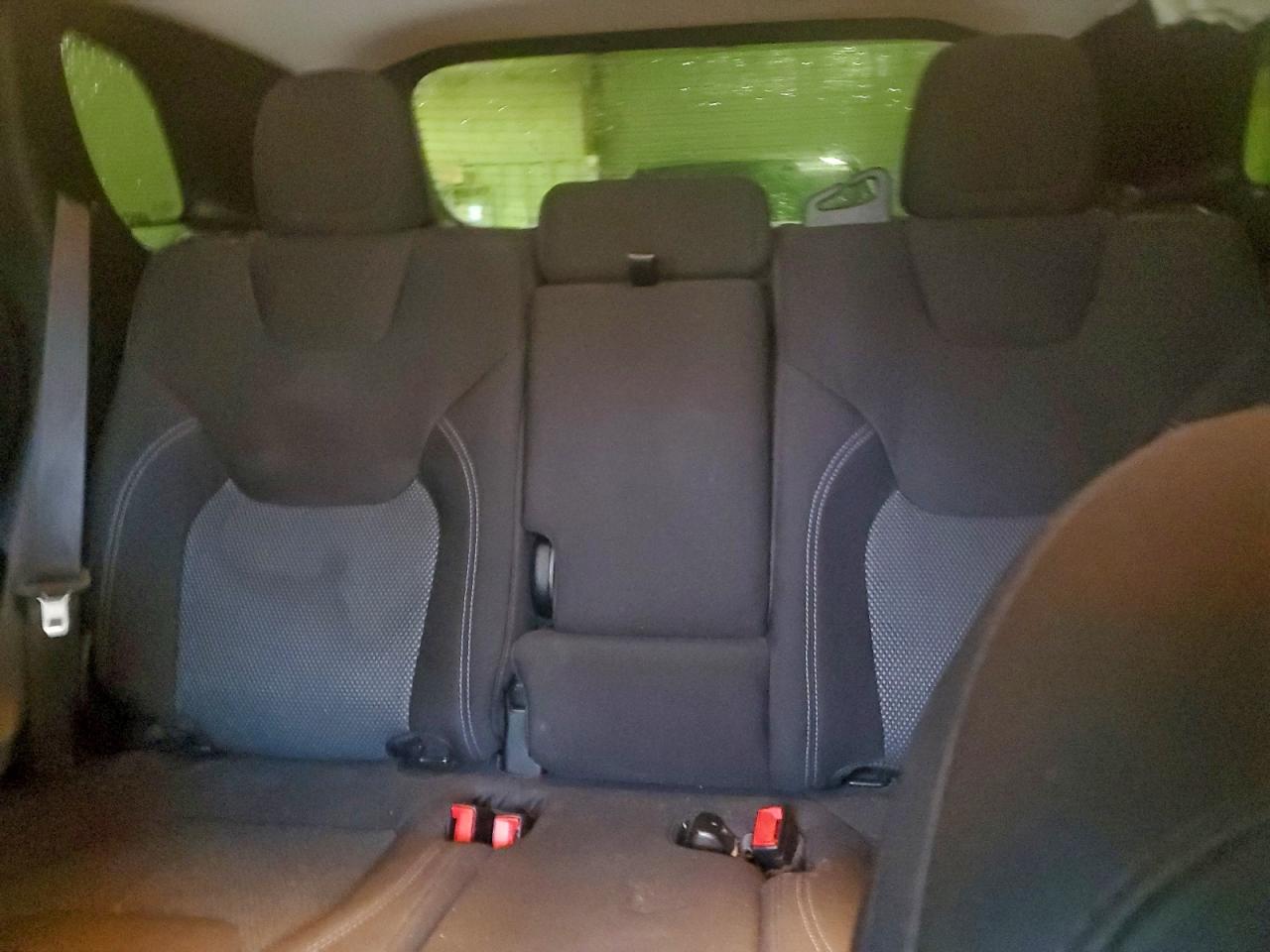 2020 Jeep Cherokee Latitude VIN: 1C4PJLCB6LD555994 Lot: 95100845