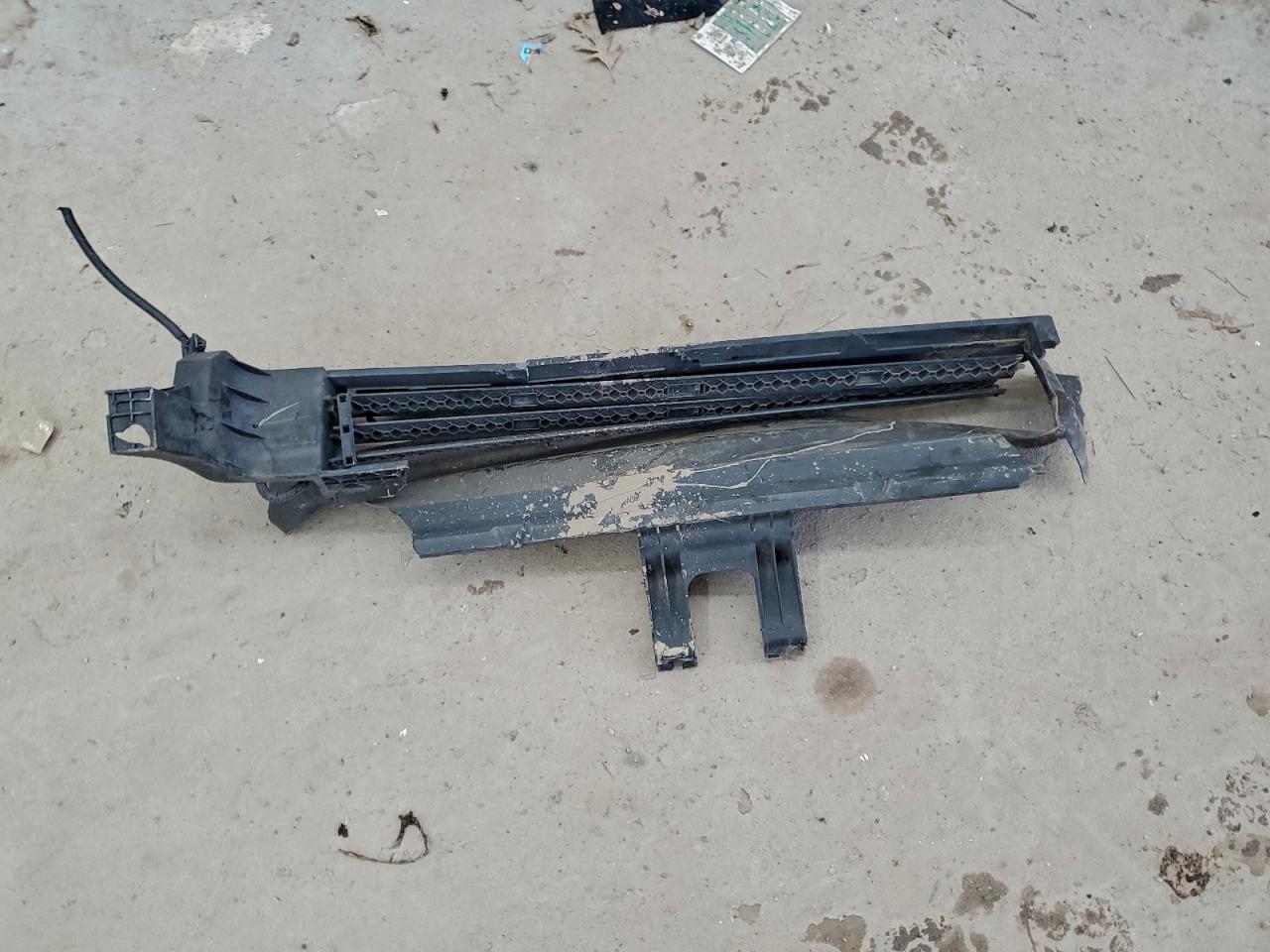 2018 Nissan Rogue S VIN: 5N1AT2MV6JC804649 Lot: 94942405