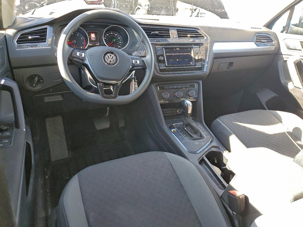 2020 Volkswagen Tiguan S VIN: 3VV1B7AX9LM143325 Lot: 94395645