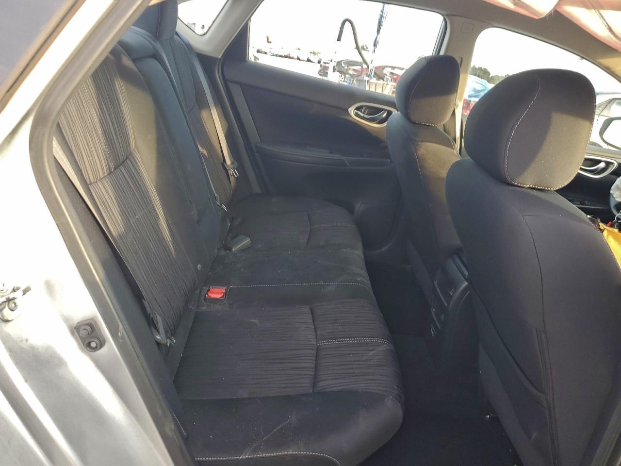 2018 Nissan Sentra S VIN: 3N1AB7AP4JL654333 Lot: 95631575