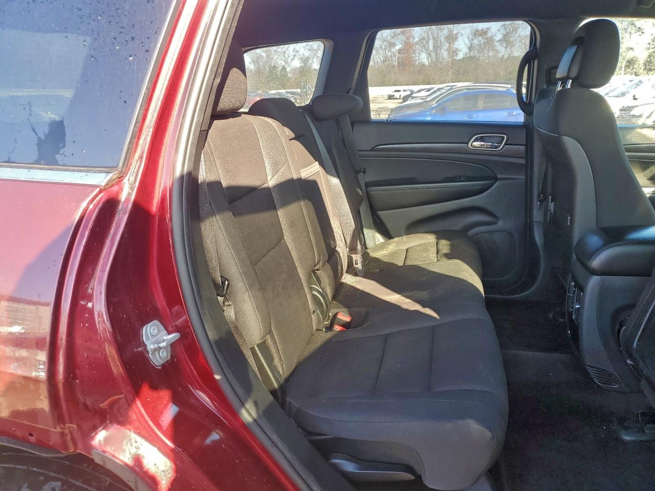 2018 Jeep Grand Cherokee Laredo VIN: 1C4RJEAG7JC277662 Lot: 94761505