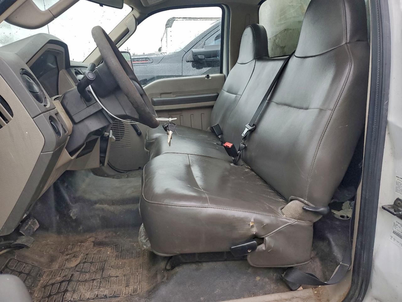 2009 Ford Transit Box Truck VIN: 1FDWF36509EA70381 Lot: 94898015