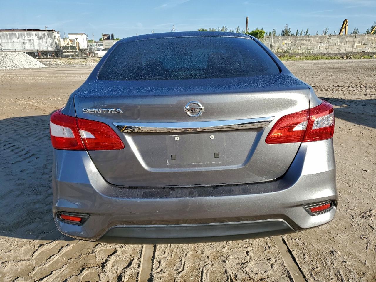 2017 Nissan Sentra S VIN: 3N1AB7AP1HY231500 Lot: 85439255