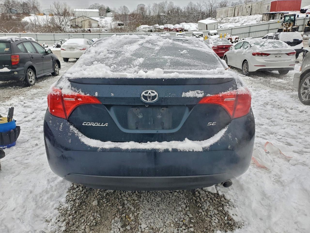 2017 Toyota Corolla L VIN: 2T1BURHE9HC762956 Lot: 94873365