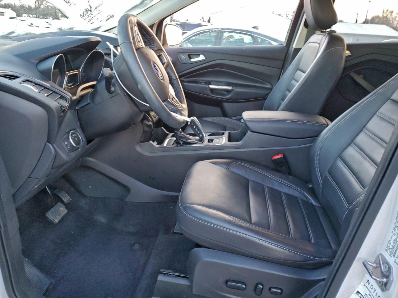 2019 Ford Escape Titanium VIN: 1FMCU9J97KUA68693 Lot: 92765215