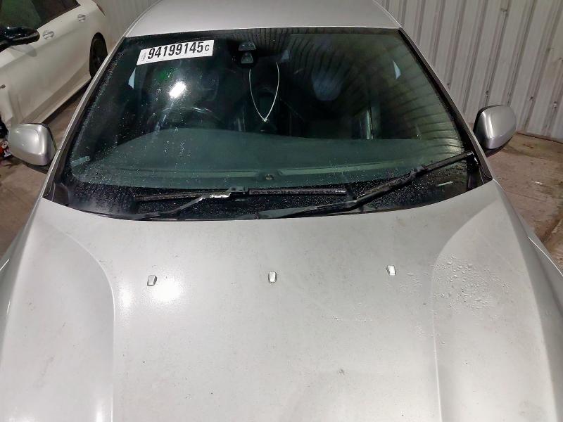 2014 VOLVO V40 D2 R DESIGN 5DR