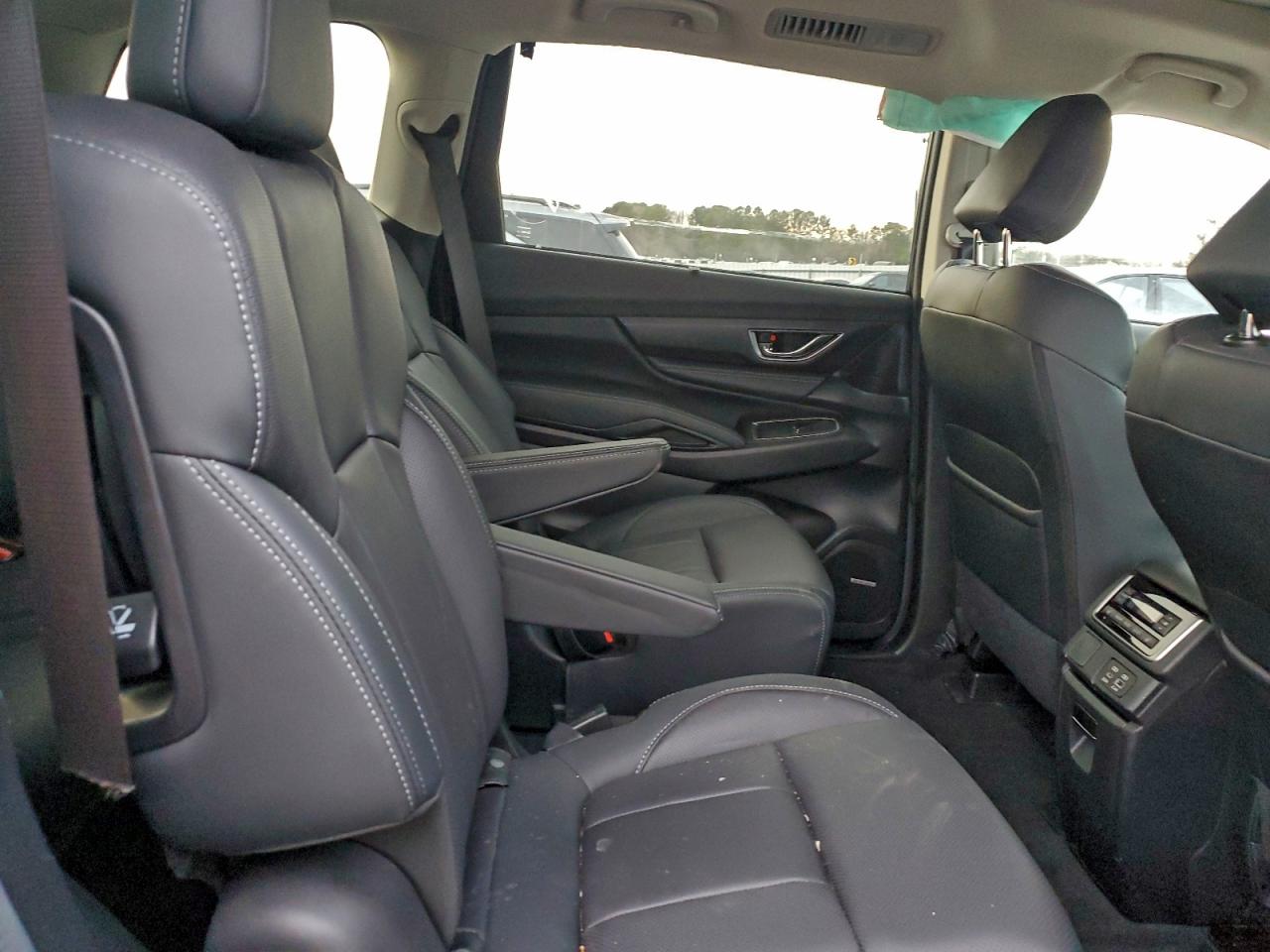 2024 Subaru Ascent Limited VIN: 4S4WMAUDXR3424813 Lot: 93566405