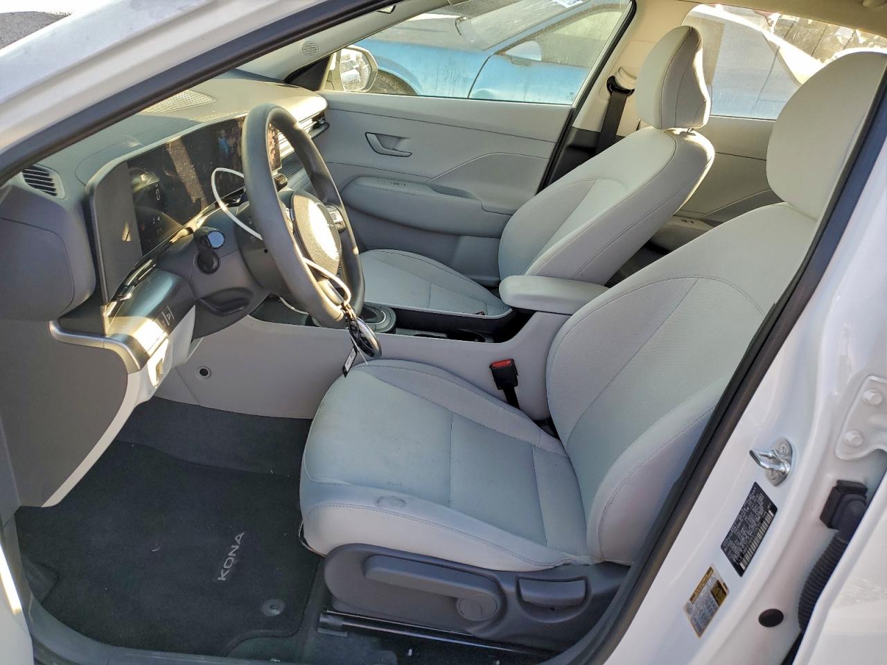 2025 Hyundai Kona Se VIN: KM8HA3AB6SU258239 Lot: 97141375
