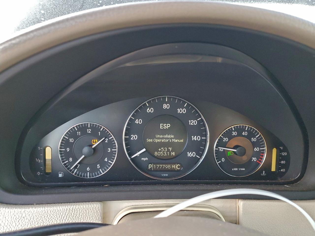 2008 Mercedes-Benz Clk 550 VIN: WDBTK72G08T089832 Lot: 93862665