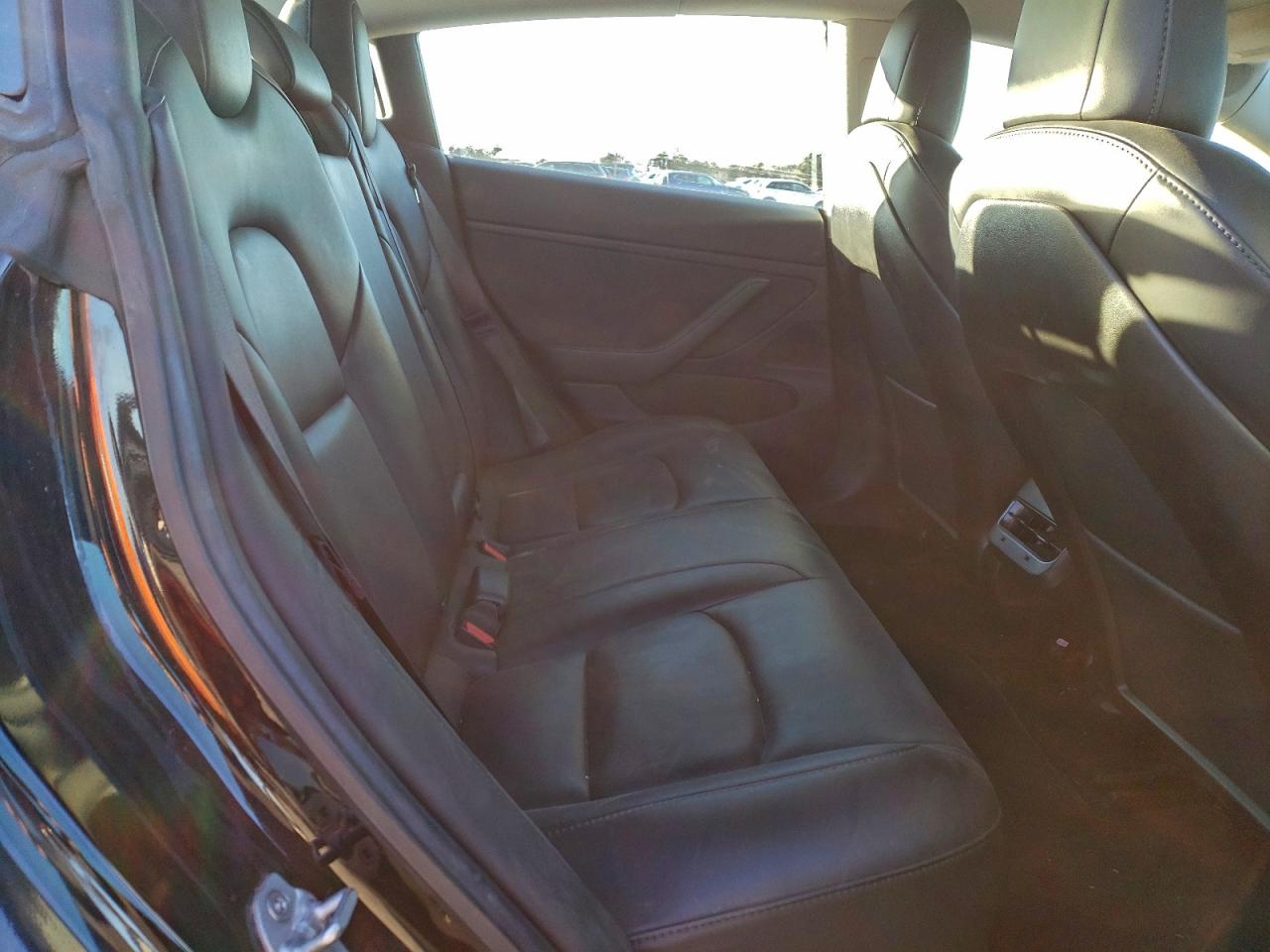 2019 Tesla Model 3 VIN: 5YJ3E1EB3KF438434 Lot: 95748375