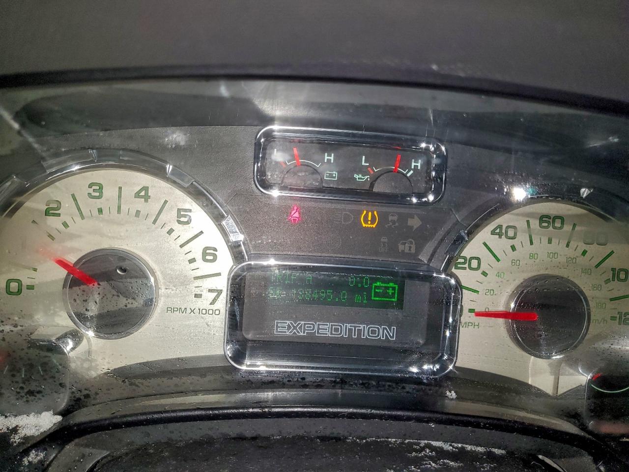 2012 Ford Expedition Limited VIN: 1FMJU2A54CEF53767 Lot: 97320725