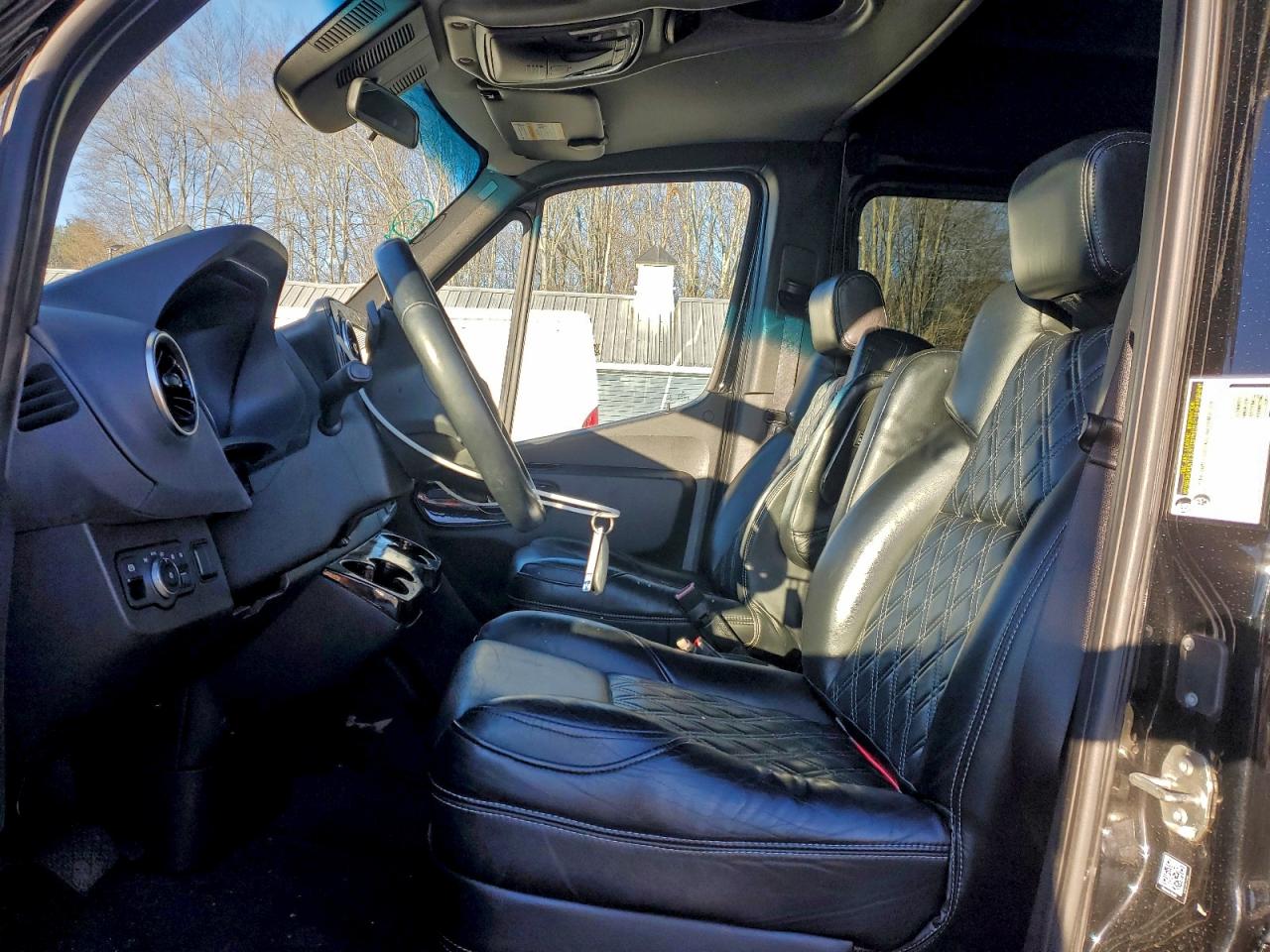 2019 Mercedes-Benz Sprinter 1500/2500 VIN: WDAPE7EDXKT009748 Lot: 95489695