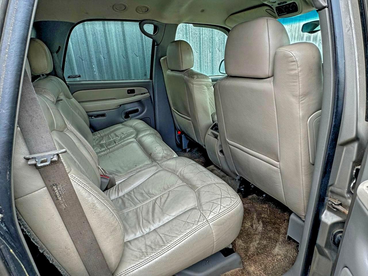 2001 Chevrolet Tahoe K1500 VIN: 1GNEK13T81J114701 Lot: 97673105