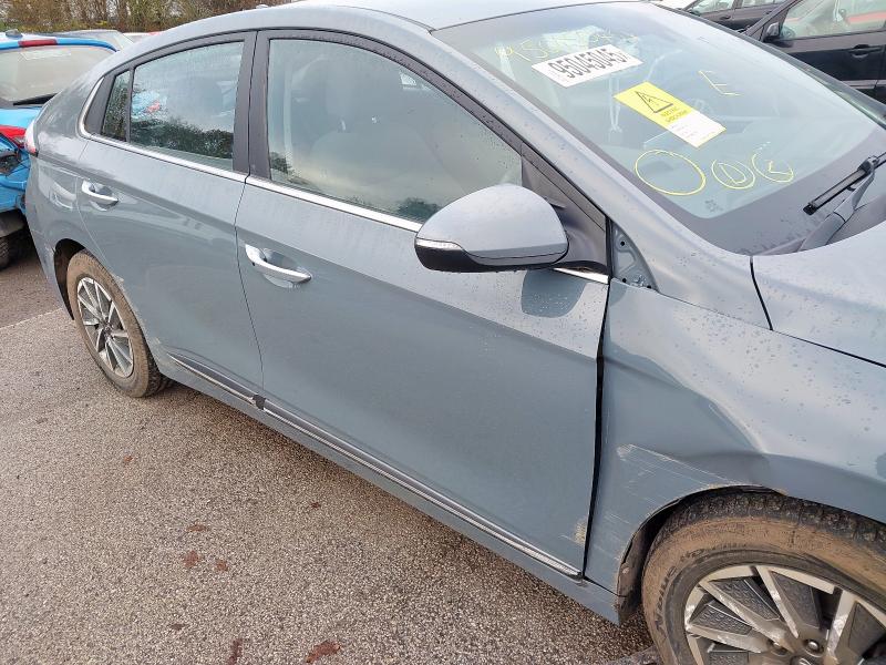 2022 HYUNDAI IONIQ 100KW PREMIUM 38KWH 5DR AUTO