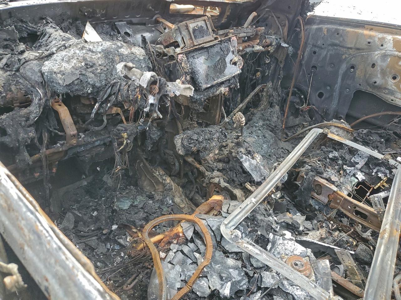 2010 Toyota Highlander Hybrid Limited VIN: JTEJW3EHXA2047055 Lot: 94366315