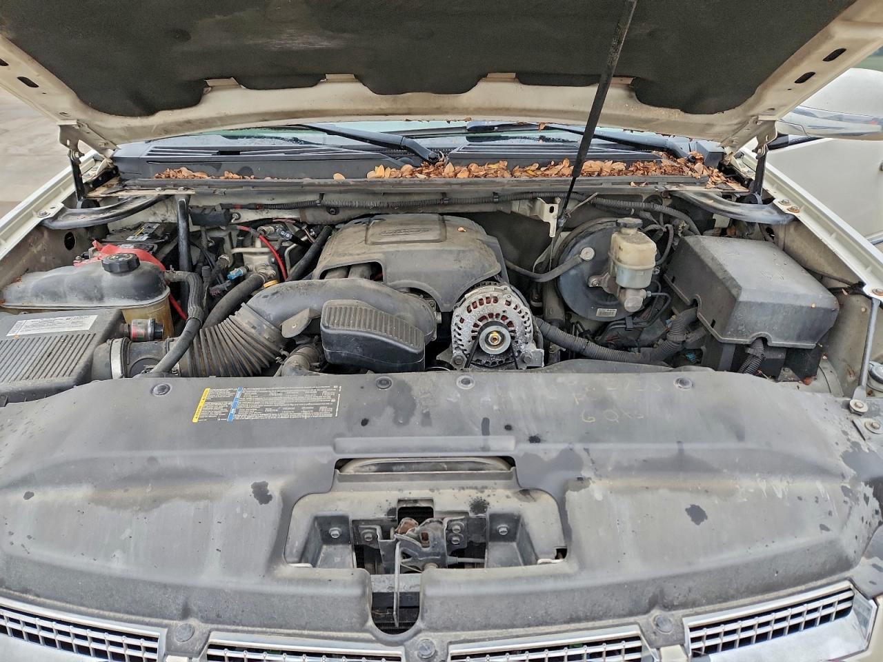 2007 Cadillac Escalade Luxury VIN: 1GYEC63897R379856 Lot: 93959085