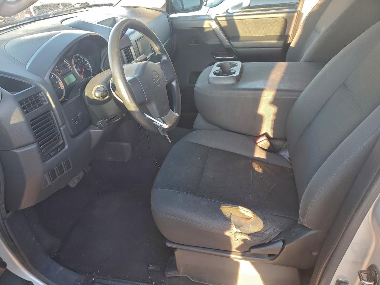 2010 Niss Titan Xe VIN: 1N6AA0EK6AN312823 Lot: 94307195