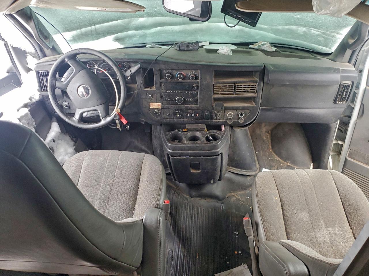 2021 GMC Savana - Box Truck VIN: 7GZ37TC73MN010004 Lot: 95521725