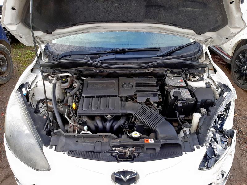 2014 MAZDA 2 VENTURE