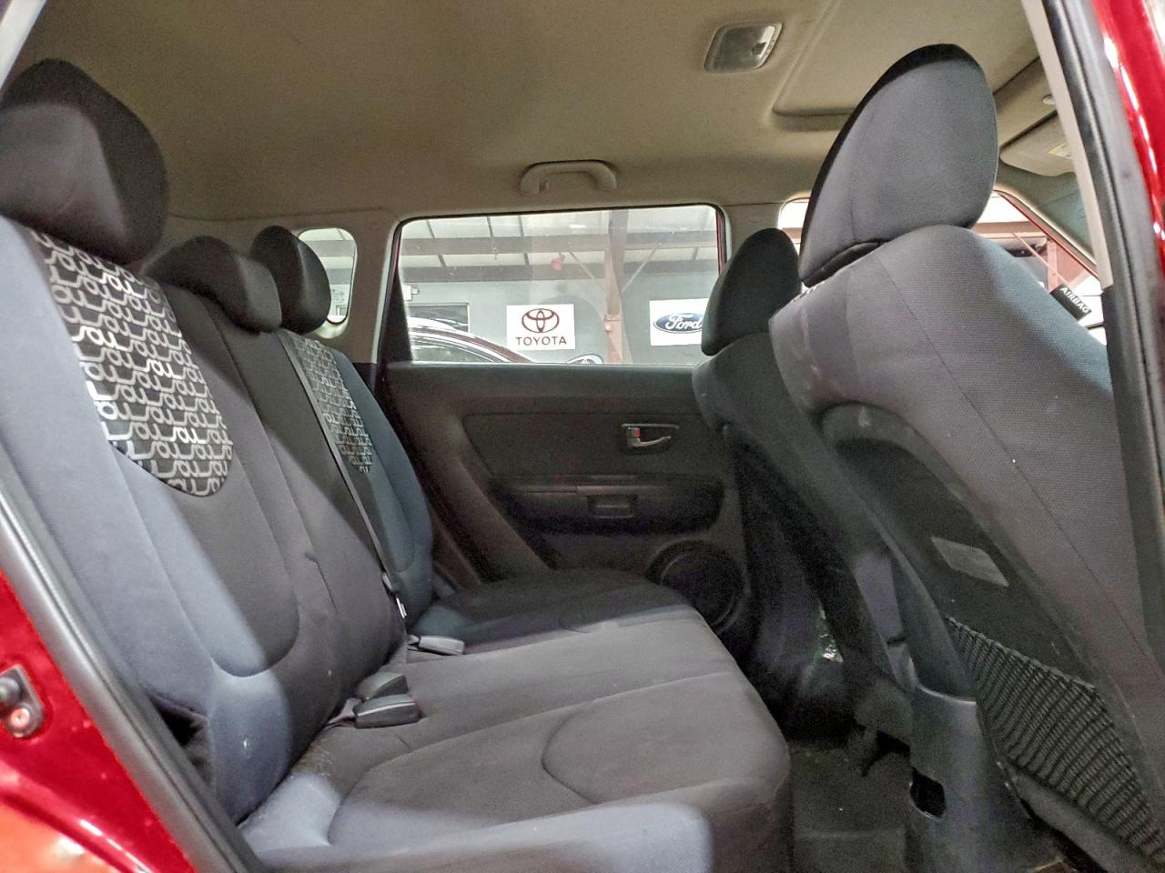 2011 Kia Soul + VIN: KNDJT2A2XB7330925 Lot: 97331085