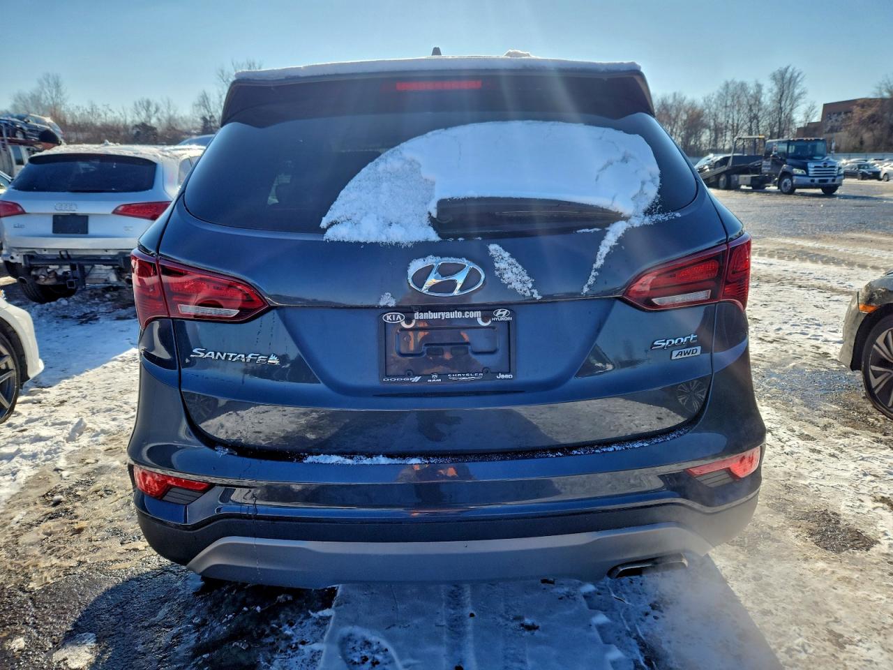 2017 Hyundai Santa Fe Sport VIN: 5XYZUDLB1HG495637 Lot: 96312355