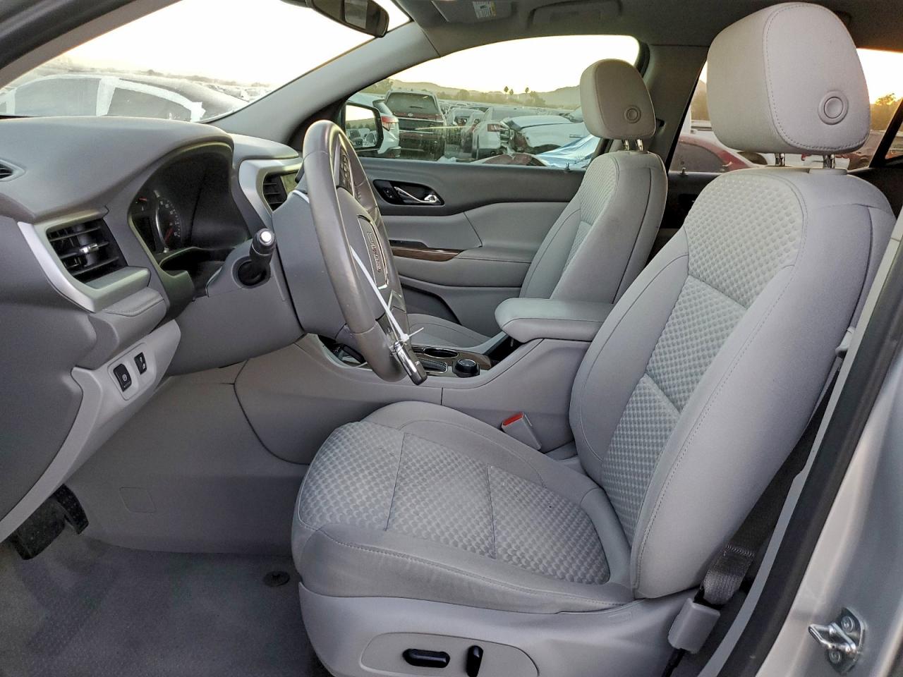 2018 GMC Acadia Sle VIN: 1GKKNLLS8JZ237846 Lot: 96995905