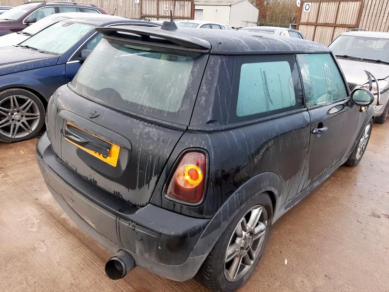 2011 MINI HATCHBACK 1.6 COOPER D 3DR